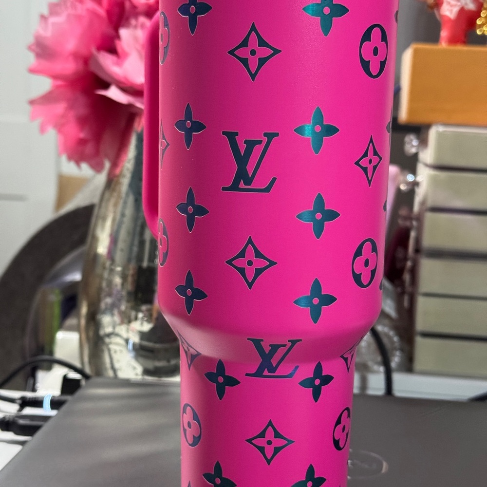 Stanley Pink Tumbler with Gold Accents LV design NEW - Picture 6 of 9